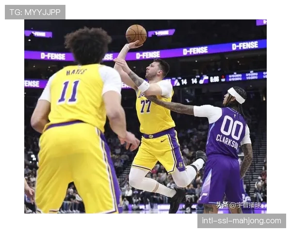 球员专访:全明星后卫坦言休赛期加练中距离,以应对季后赛高强度防守 球员专访:全明星后卫坦言休赛期加练中距离,以应对季后赛高强度防守